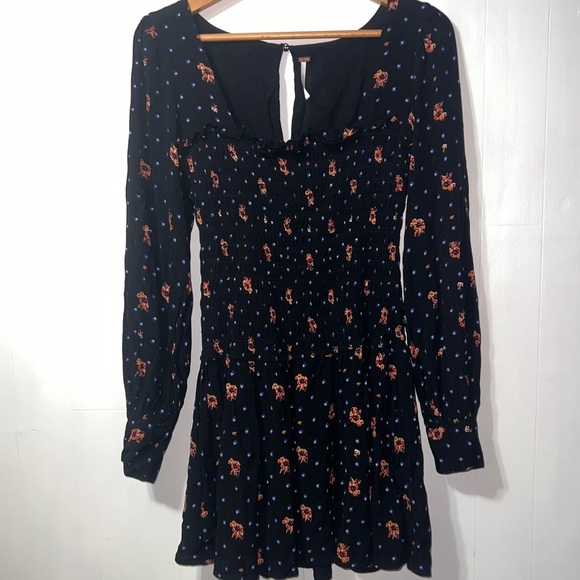 Free People Two Faces Dark Ditzy Floral Puff Sleeve Boho Mini Dress Size S - Picture 15 of 16